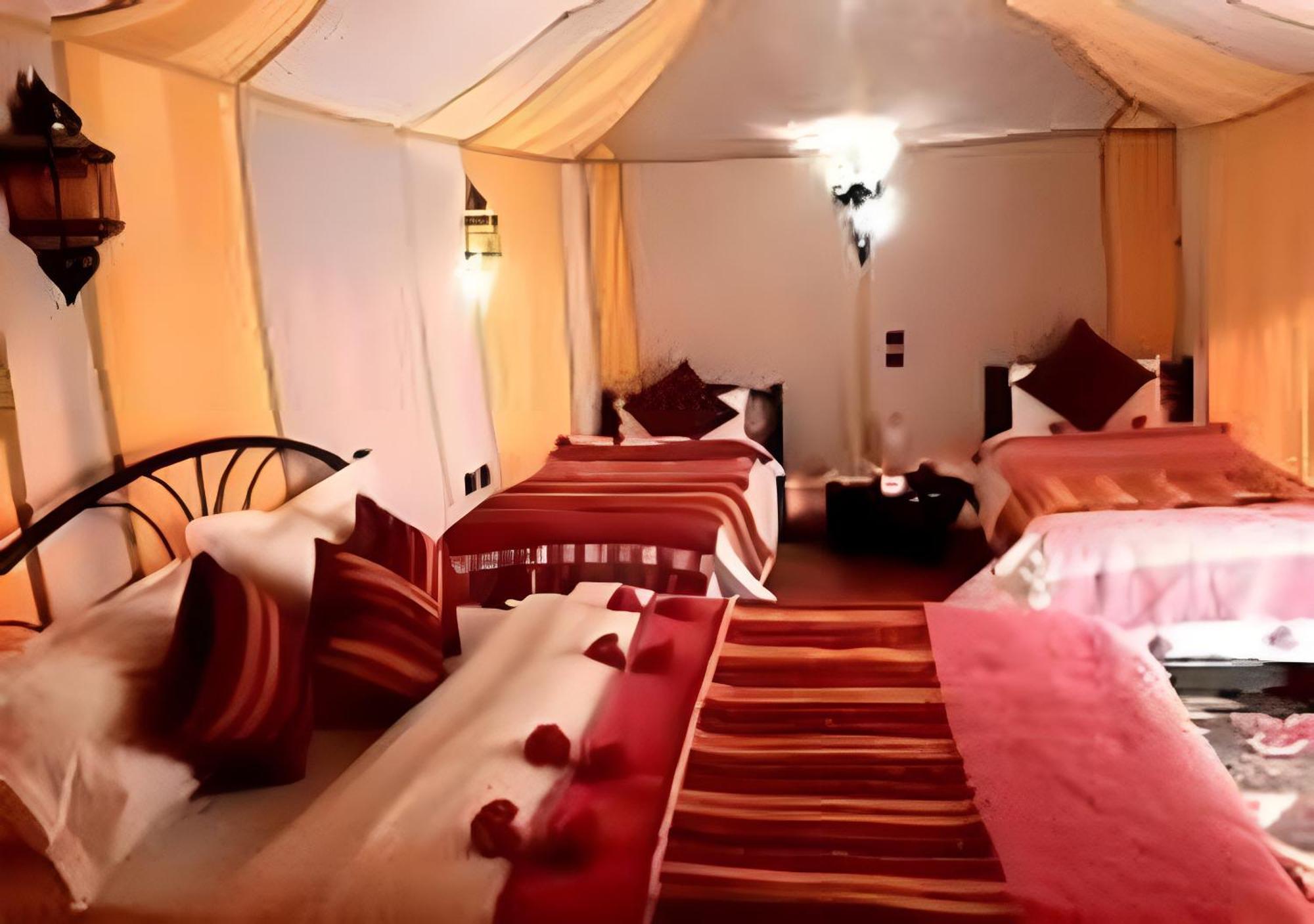 Merzouga Luxurious Tented Экстерьер фото