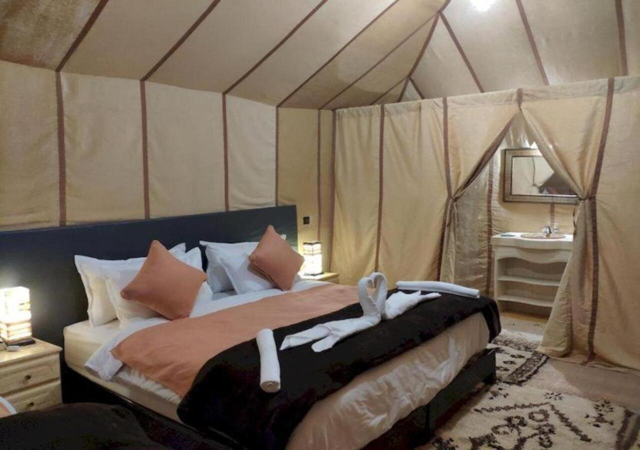 Merzouga Luxurious Tented Экстерьер фото